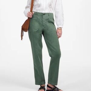Madewell The Taper-Leg Utility Pant in Garment-Dyed Twill green